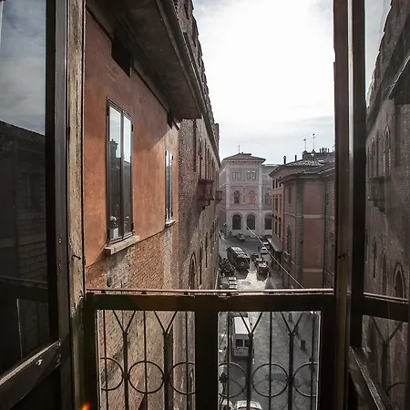 Myroom Palazzo Pepoli Affittacamere Bologna